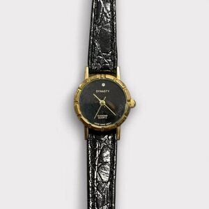 Vintage Dynasty Gold & Black Quartz Watch – Genuine Leather Strap